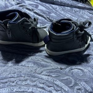 Baby shoes